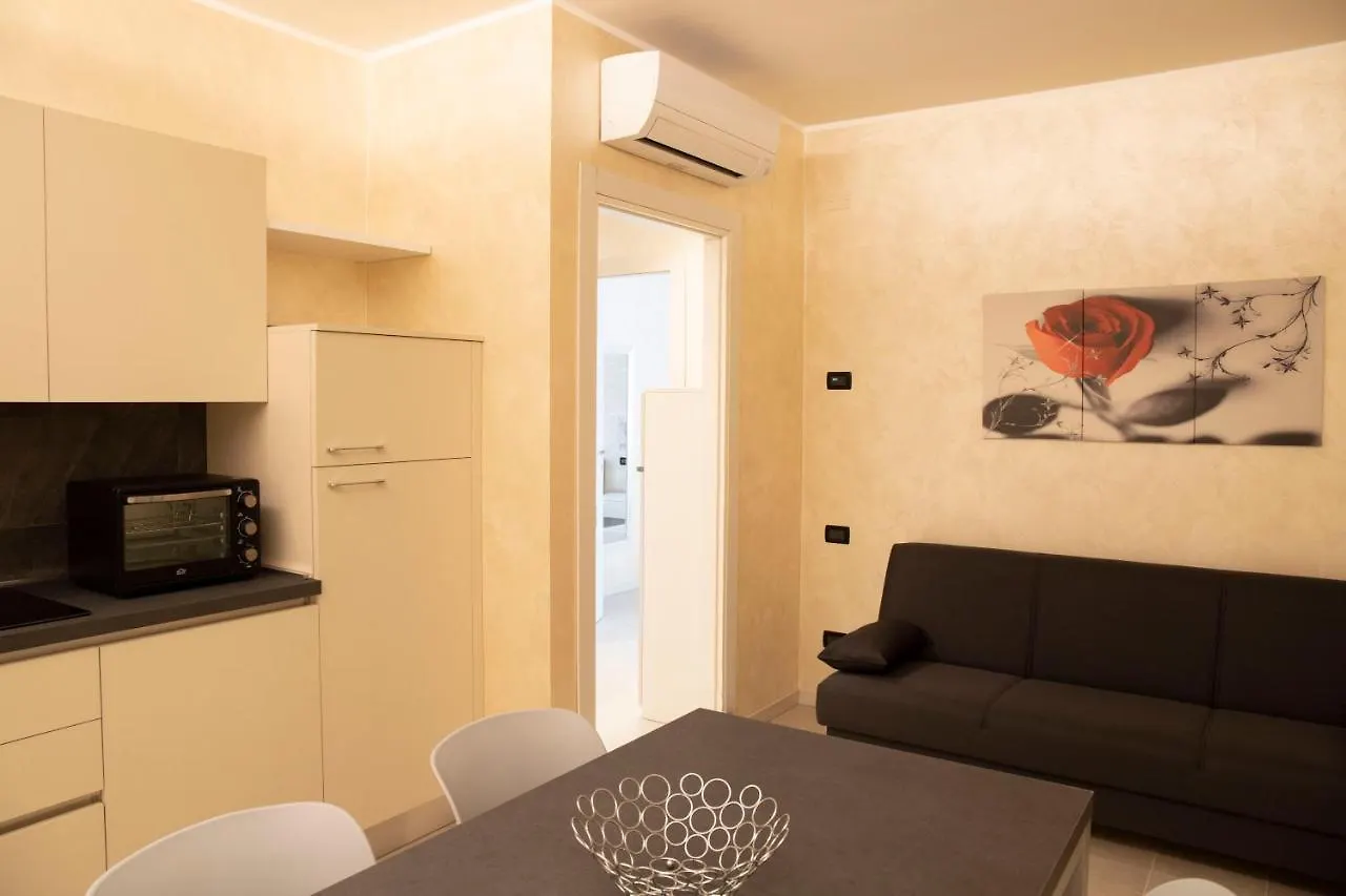 Flower Apartments Bardolino