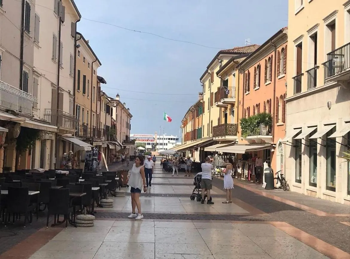 Flower Apartments Bardolino