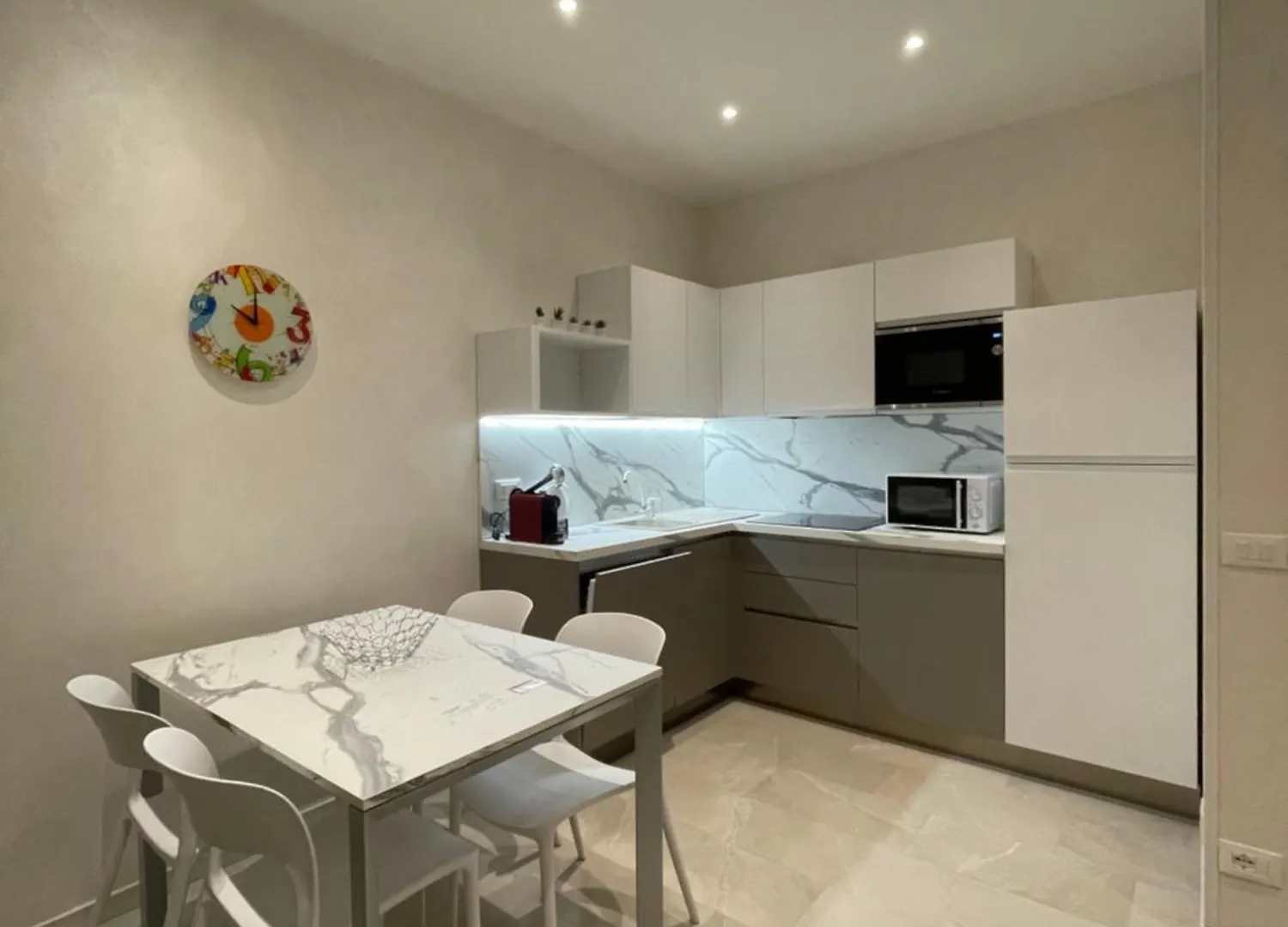 Flower Apartments Bardolino Italia